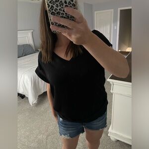 Worthington black vneck blouse